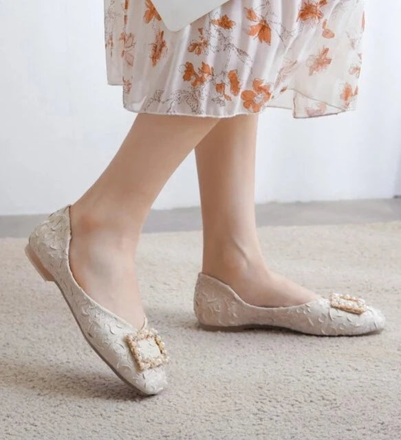 Pearl Designed Square Toe Loafers